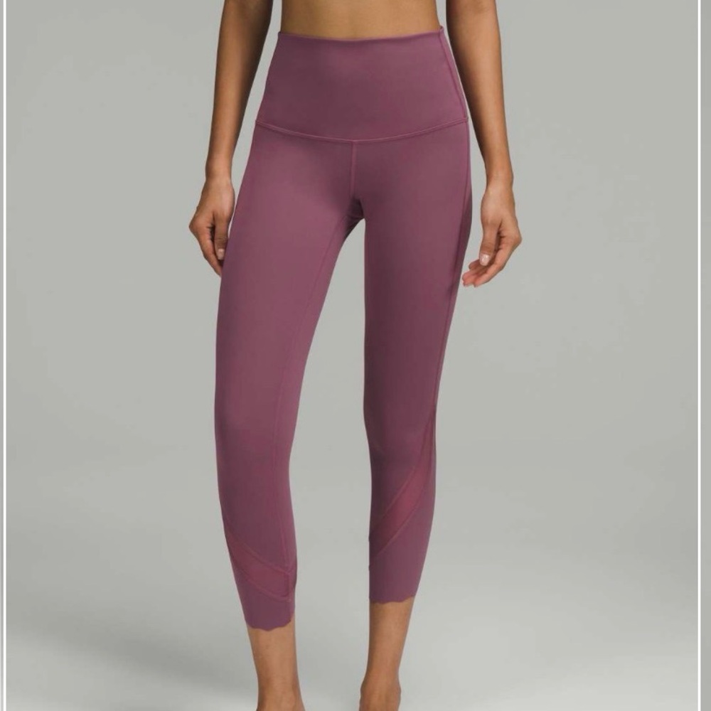 NWT Lululemon Wunder Under Scalloped Hem High-Rise Crop 23" Vintage Plum